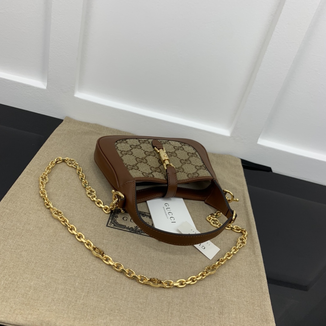 Gucci Hobo Bags